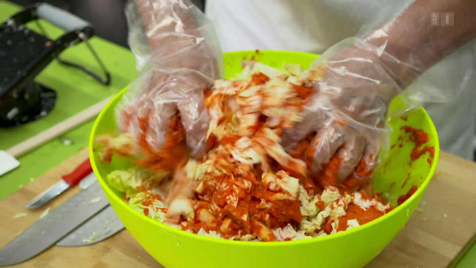 So wird Kimchi gemacht