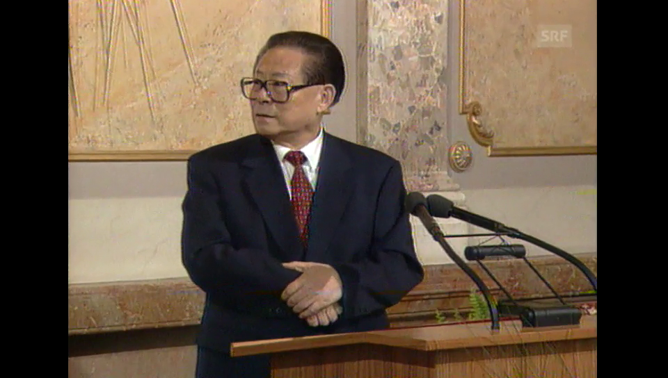 Aus dem Archiv: Jiang Zemin besucht 1999 die Schweiz – und es kommt zum Eklat