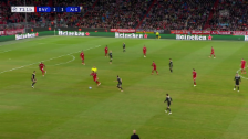 Link öffnet eine Lightbox. Video Bayern und Ajax spielen 1:1 abspielen