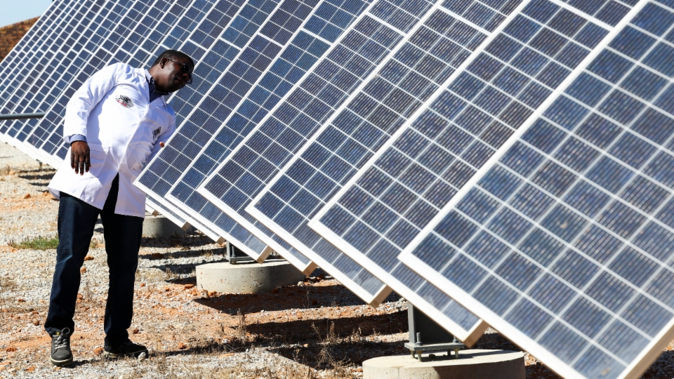 Südafrika geht die Erneuerung der Strom-Infrastruktur nun an