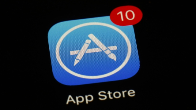 Klage Wegen App Store Gebuhr Fortnite Entwickler Epic Legt Sich Mit Apple An News Srf