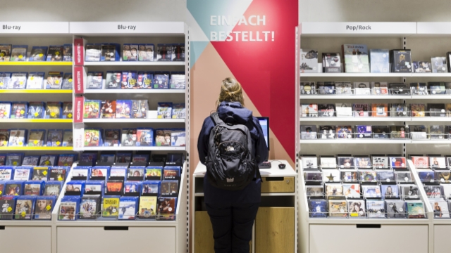 Archiv: Zwischen online und stationär – Studie der Universität St. Gallen zum Einkaufen in Coronazeiten