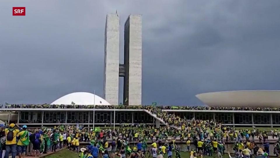 Aderents da Bolsonaro assaglian il congress a Brasilia