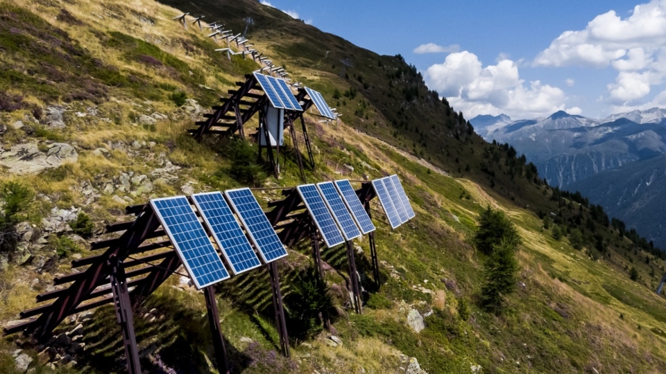 Bern beschleunigt Solar-Verfahren