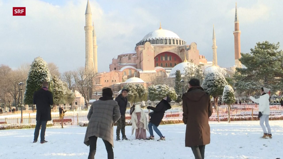 Die Hagia Sophia trägt eine Schneekrone