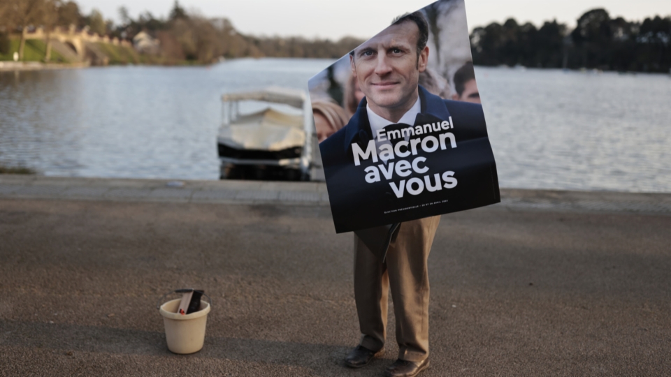 Wahlkampf in Frankreich: Vorsprung von Macron wächst