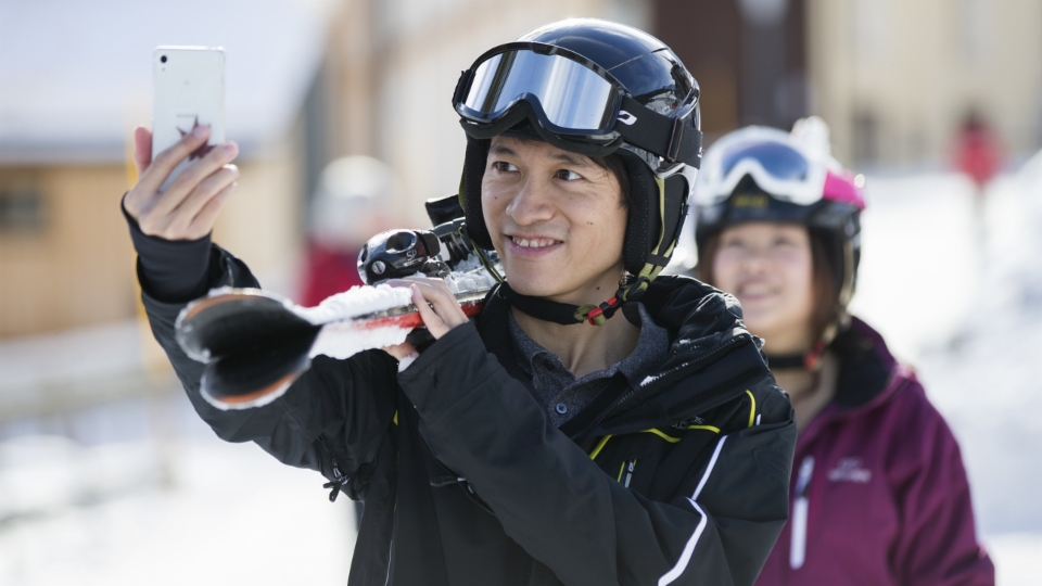 Chinesinnen und Chinesen bald wieder auf Schweizer Skipisten?